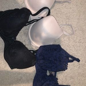 BUNDLE 3 VICTORIA’S SECRET 32DDD